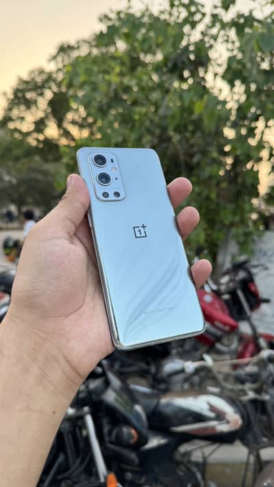 One Plus 9 Pro oficl PTA