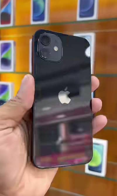 Apple iPhone 12