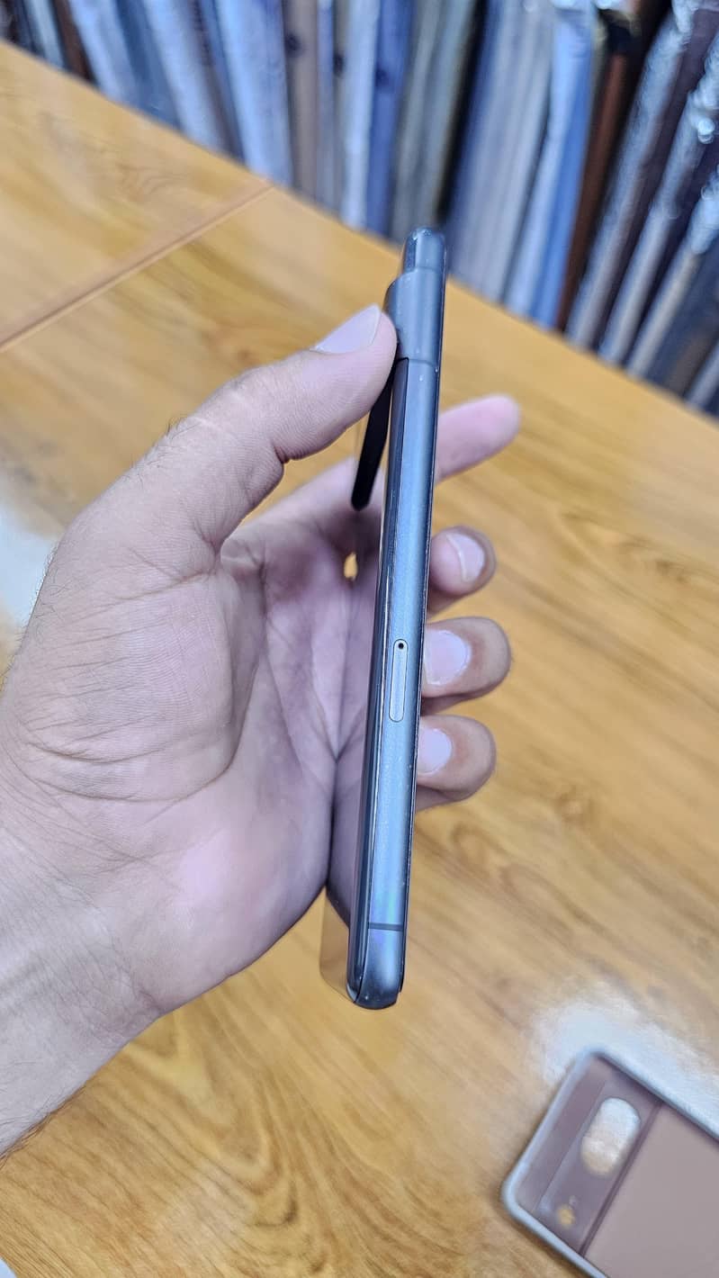 Google Pixel 7 3