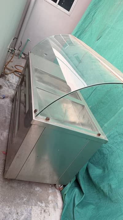 Food display counter