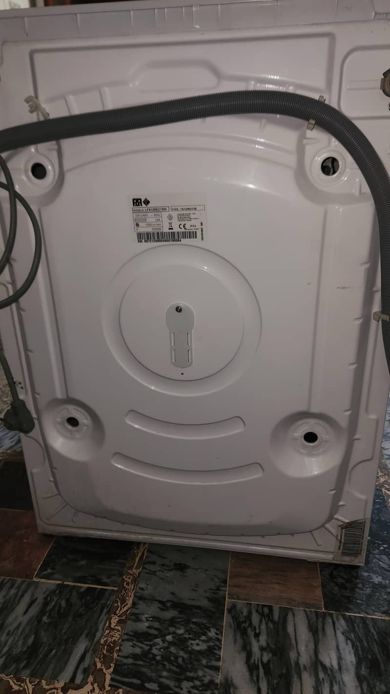 Front load 9kg machine 8
