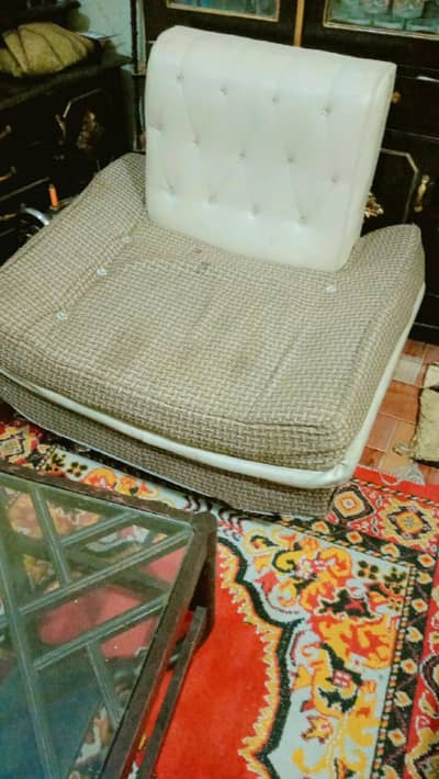 sofa set made of leather and fabric in good condition