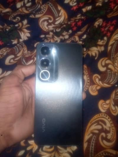 Vivo Y19s