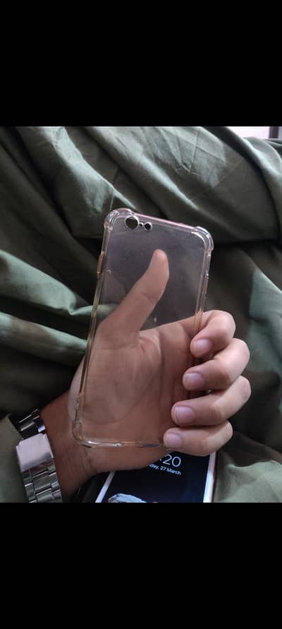 Apple iPhone 6S