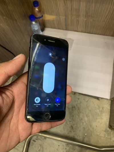 Apple iPhone SE 128gb