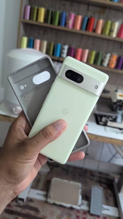 Google Pixel 7( exchange possible) 8/128 no open no repair