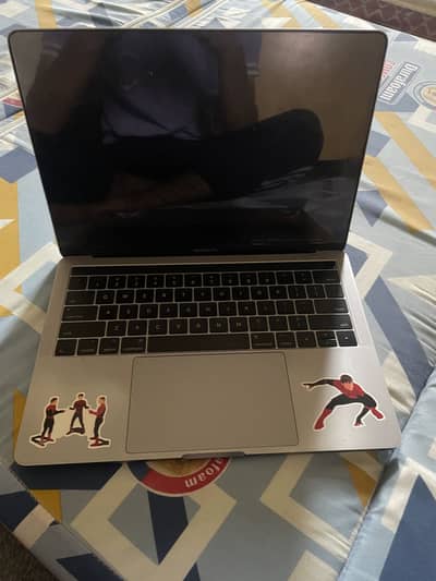Macbook Pro 2017 | 13 inches touchbar