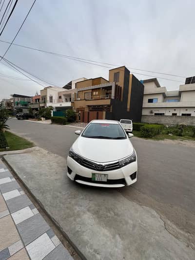 Toyota Corolla Altus 1.6 Automatic in very good condition