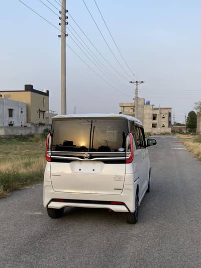 Nissan Roox Highwaystar S hybrid turbo