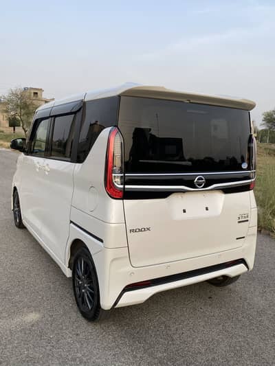 Nissan Roox Highwaystar S hybrid turbo