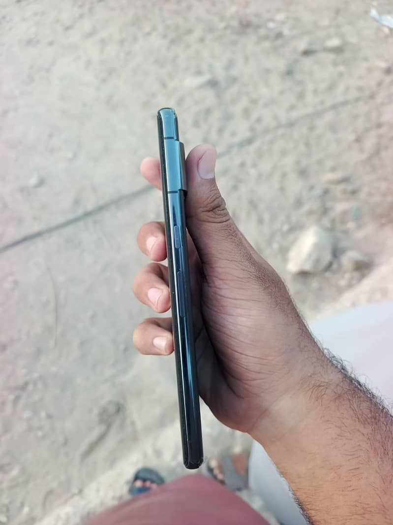 Google Pixel 7 Pro 2