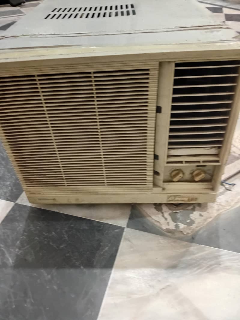 ship window ac 0