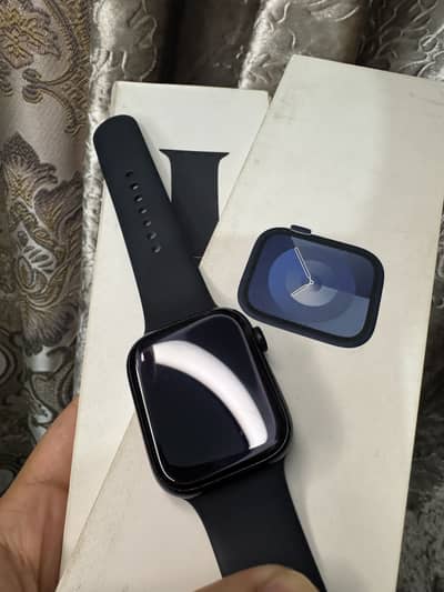 Apple Watch Series 9 45mm GPS with Box