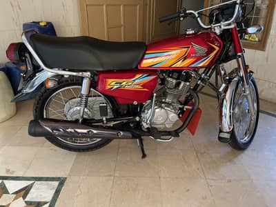 Honda cg 125 10/10  condition