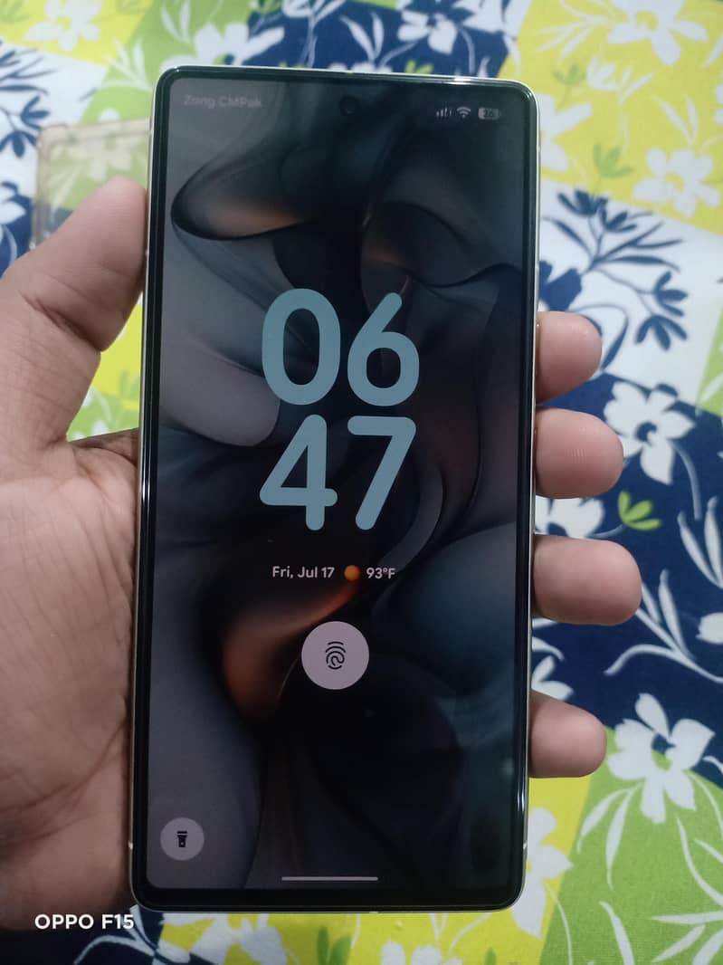 Google Pixel 7 3