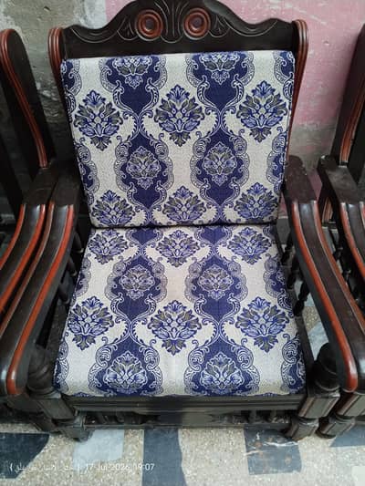 Sofa Set + Showcase + 3 Table