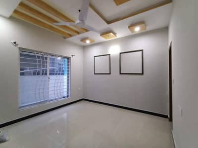 Brand New 8 Marla Corner Upper Portion Available for Rent