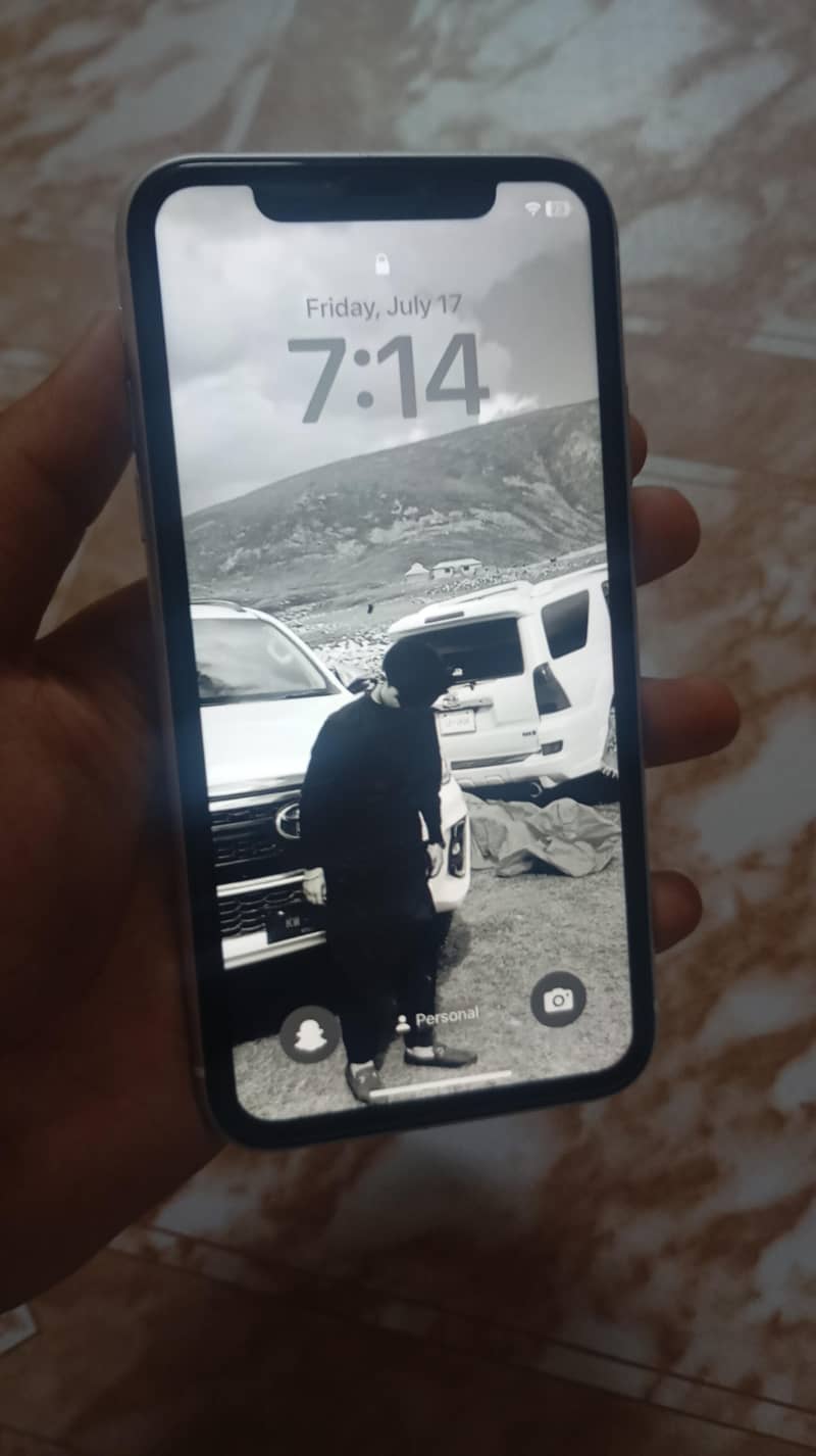 Apple iPhone XR 0