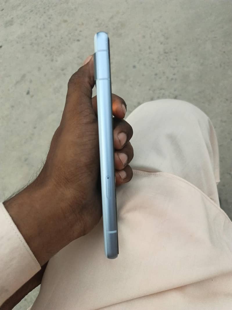 Google Pixel 7a 3