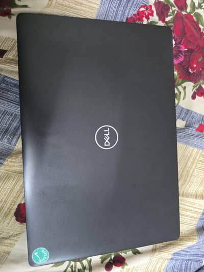 Latitude 5300