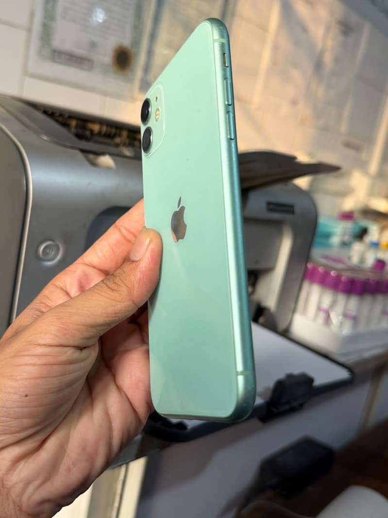Apple iPhone 11 1