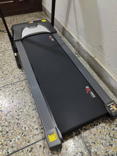 OXYGEN Fitness Treadmill 10 by 10 Condition | Excellent Condition