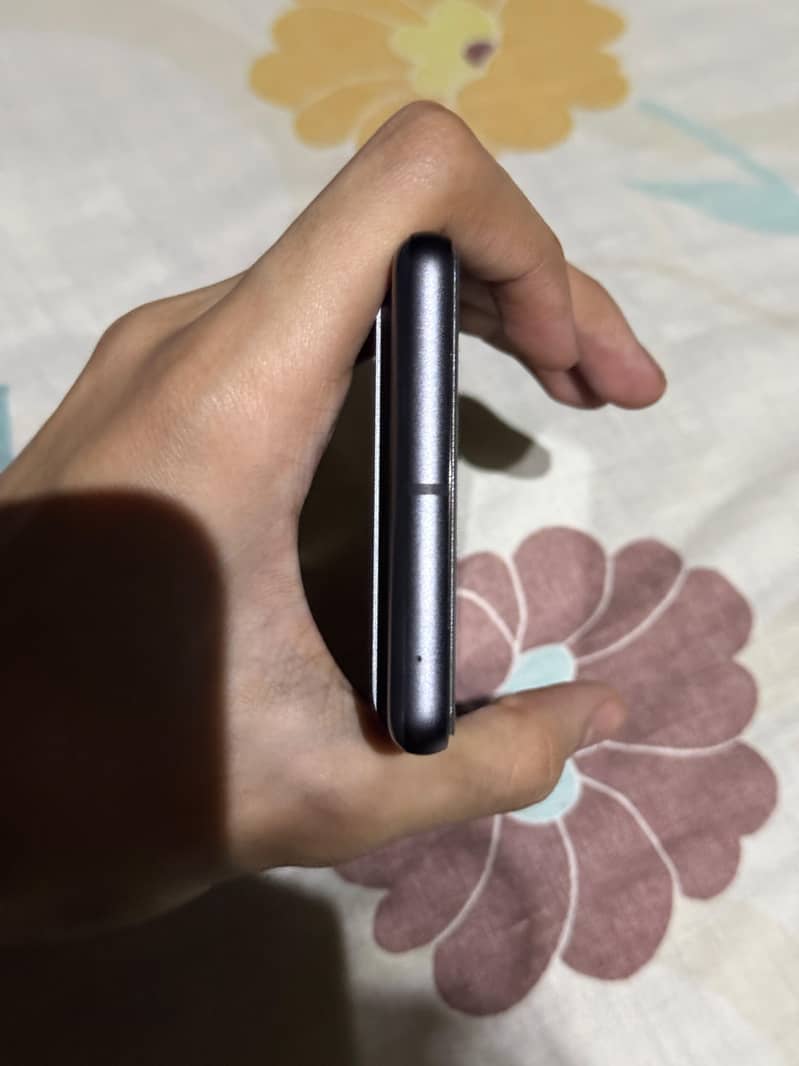 Google Pixel 7 3