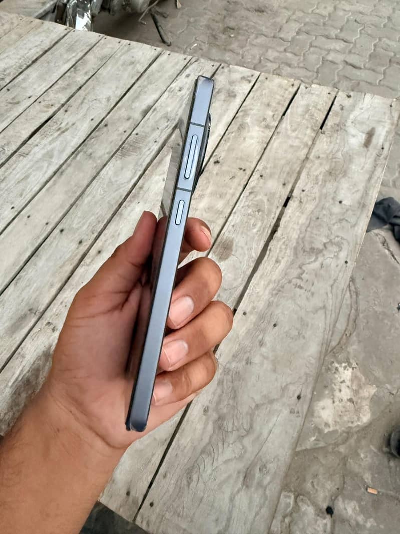One Plus 13R 4