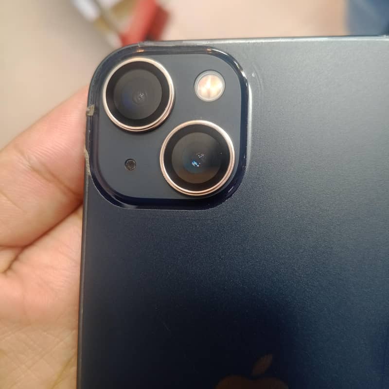 Apple iPhone 13 1
