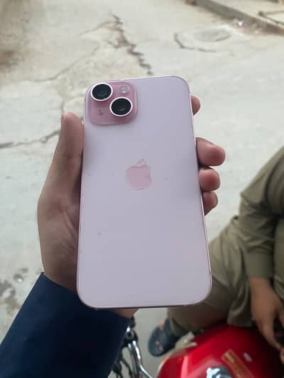 Apple iPhone 15