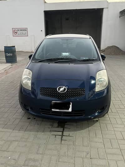 Toyota Vitz 2005 import 2011 - original file - home used