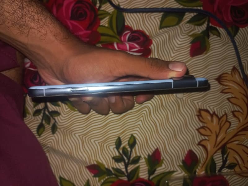 Google Pixel 8 Pro 4