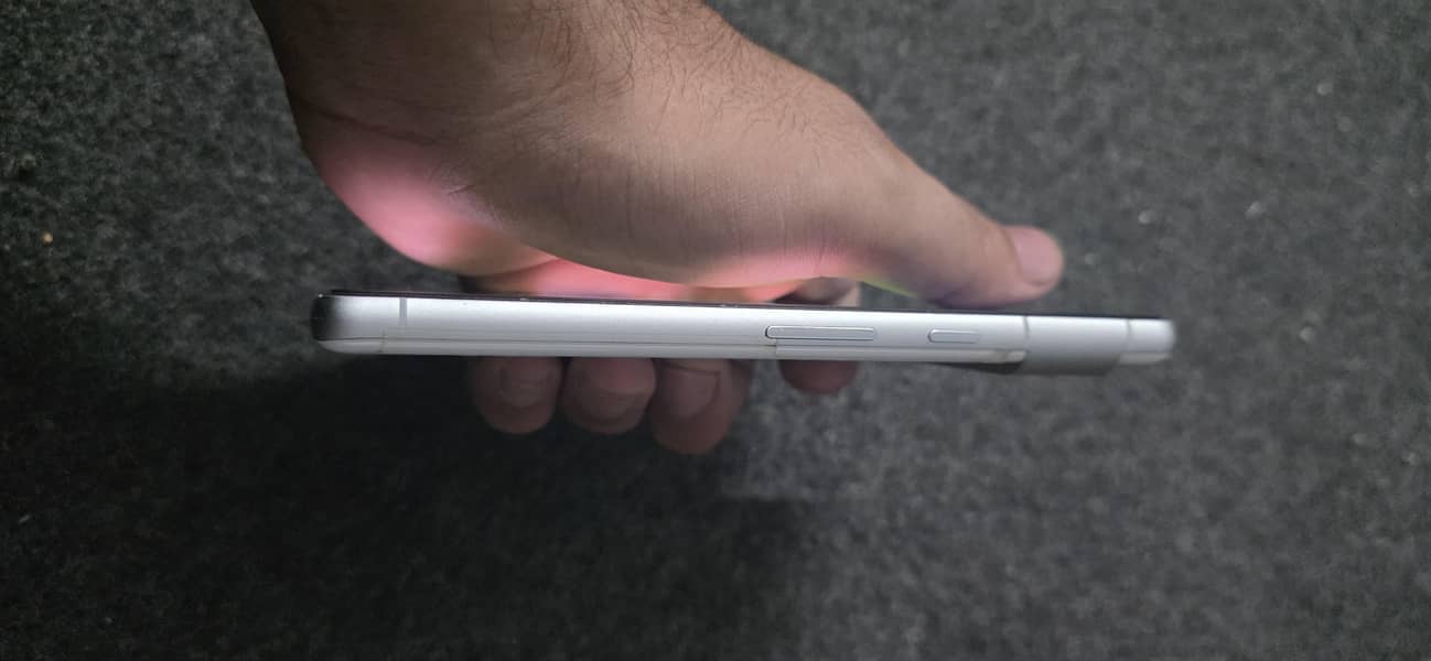 Google Pixel 7 3