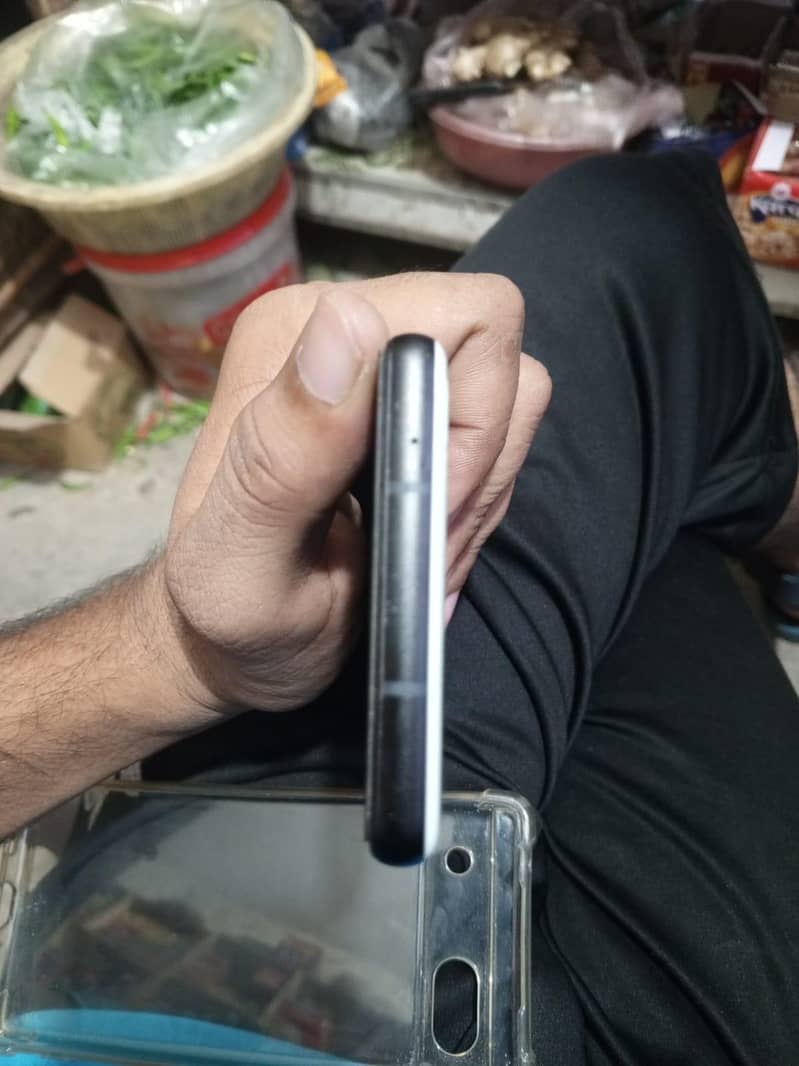 Google Pixel 6a 3