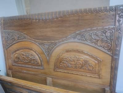 walnut wood double bed