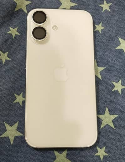 Apple iPhone 16