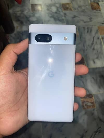 Googel pixel 7a in a stunning condition