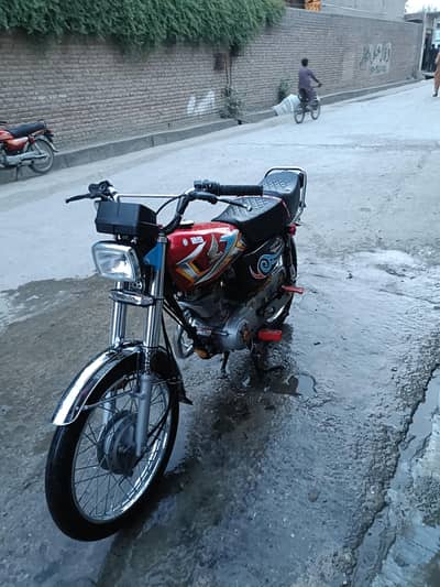 Honda 125. shape 2024.2025