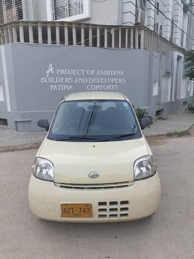 Daihatsu Esse 2010