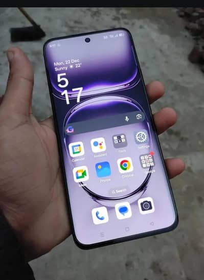 OPPO Reno12