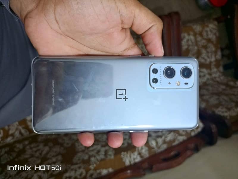 One Plus 9 Pro 4