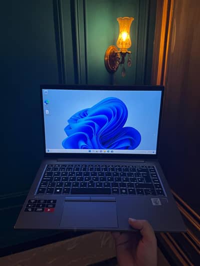 HP Zbook Firefly G7 | Core i7 10th Gen | 16GB RAM | 256GB SSD | Touch