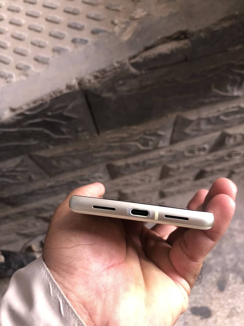 Google Pixel 7 2