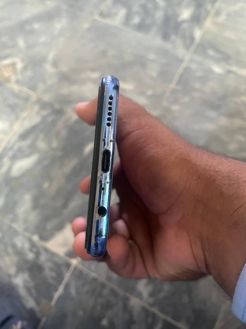Vivo V21e 1