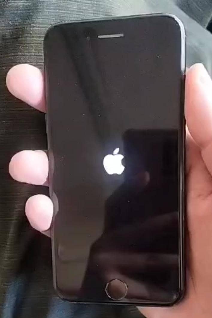 iPhone SE2020 2