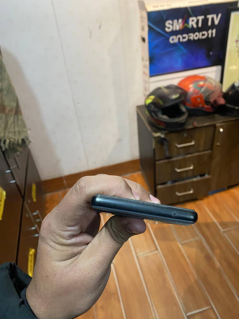 Google Pixel 6a 3
