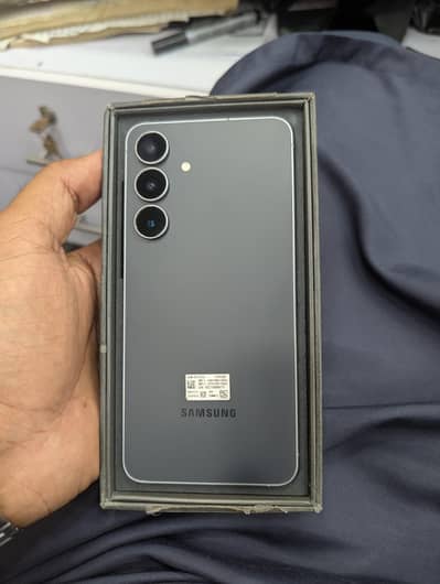 Samsung Mobile S25 FE