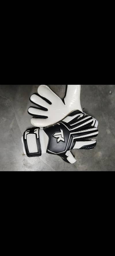 gk gloves 