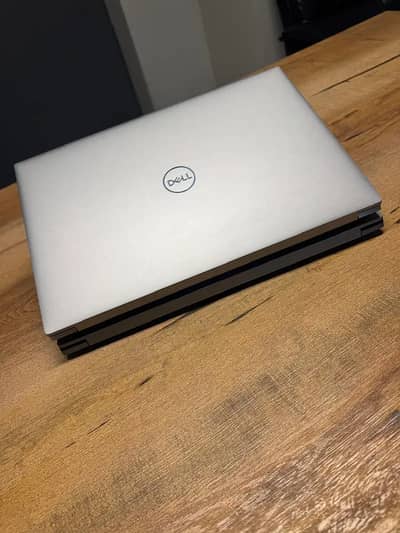 Dell precision 5550 | i7 10 Gen | 16GB RAM | 512GB SSD | 4gb graphic