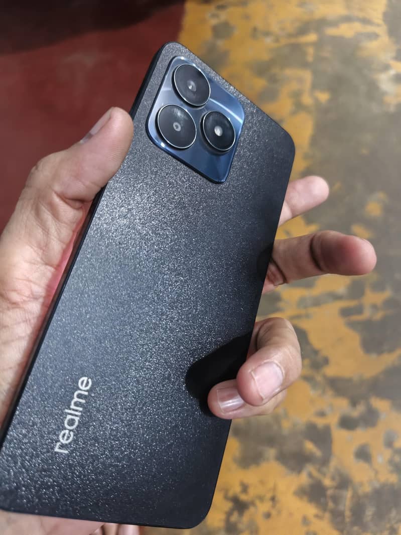 Realme C53 1